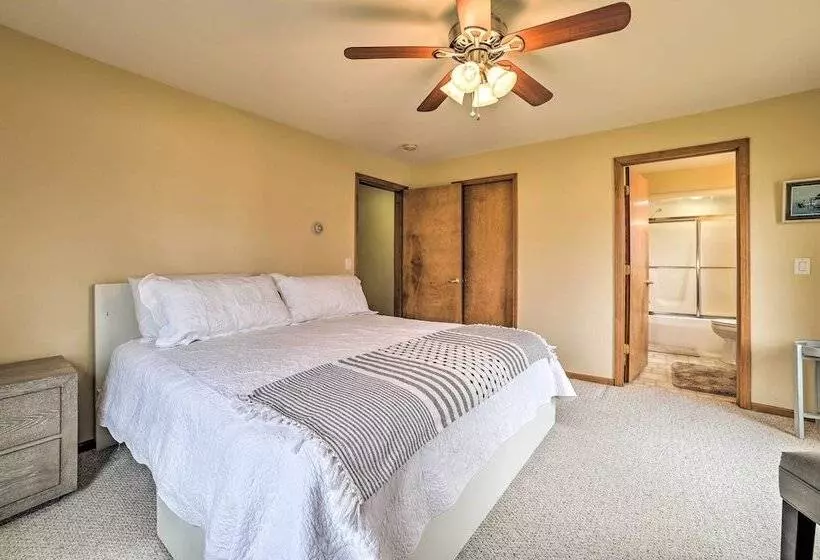 Waterfront Lake Huron Home   Private Beach!