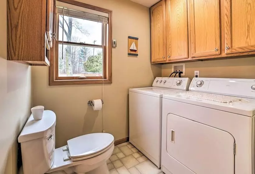 Waterfront Lake Huron Home   Private Beach!