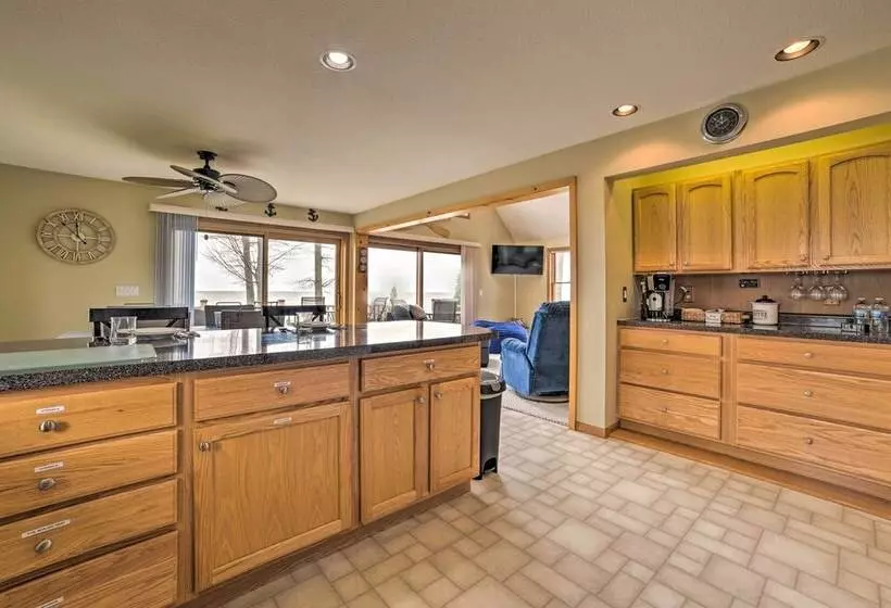 Waterfront Lake Huron Home   Private Beach!