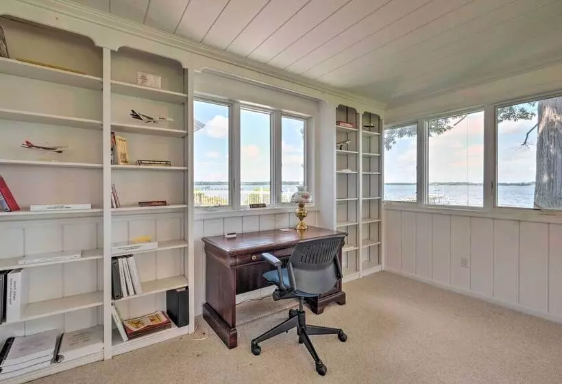 Waterfront Leonardtown Retreat W/ Dock Access!