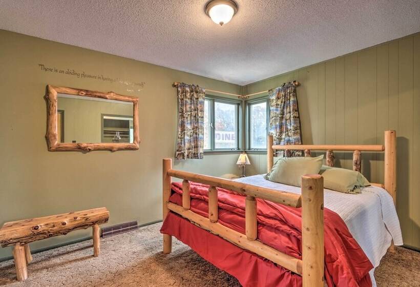 Wildlife Lodge  Columbia Retreat Off I 70!