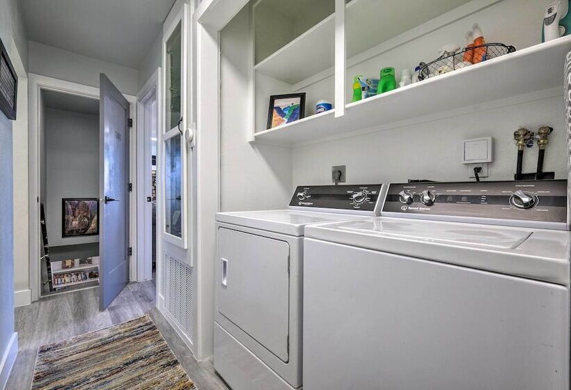 Zion Haven W/ Fire Pit: 23 Mi To Nat L Park!