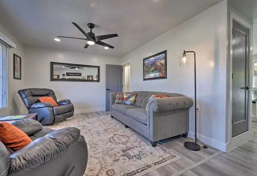 Zion Haven  W/ Fire Pit: 23 Mi To Nat L Park!