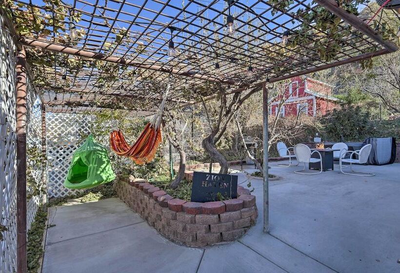 Zion Haven W/ Fire Pit: 23 Mi To Nat L Park!