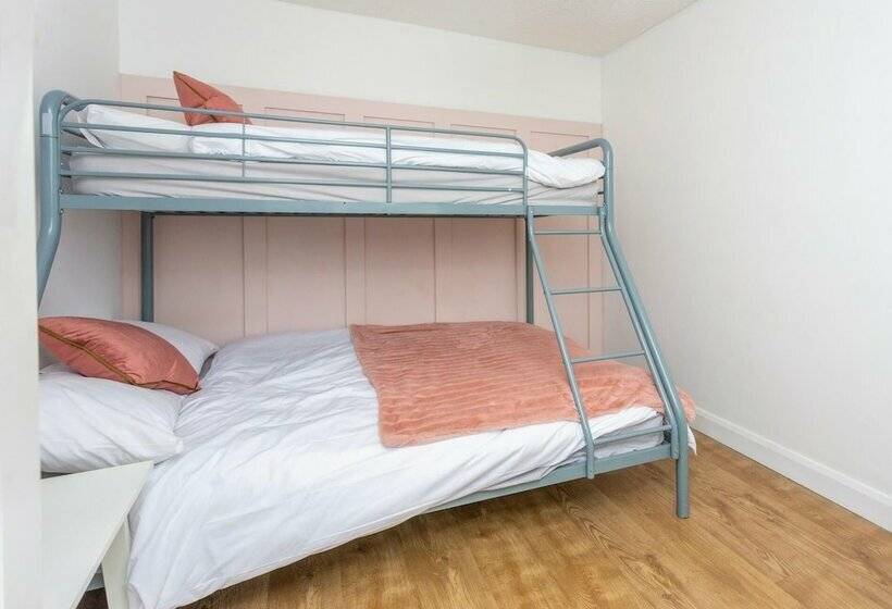 4bd Portrush Home For The Whole Family