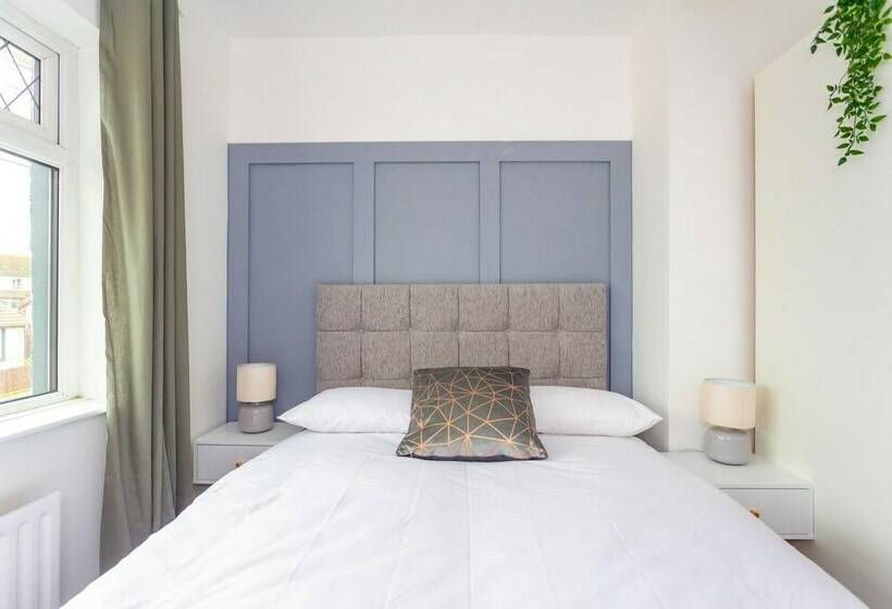 4bd Portrush Home For The Whole Family