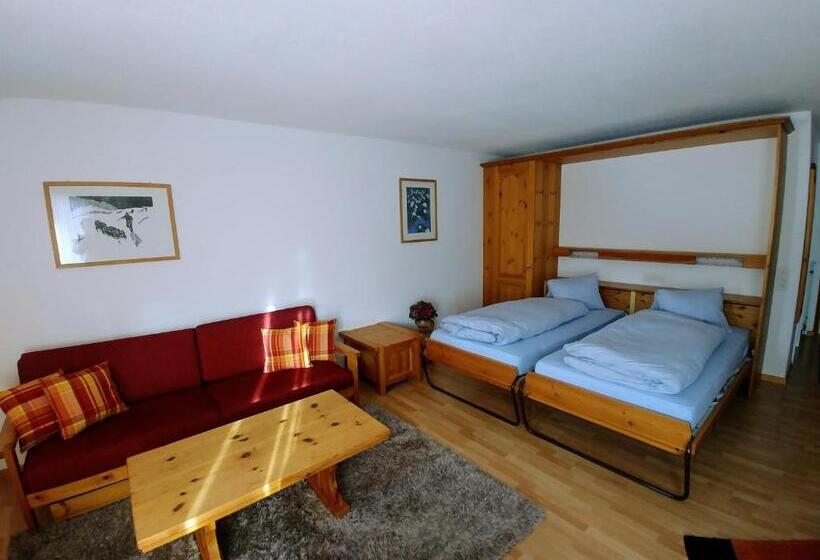 Aparthotel Chesa Bellaval