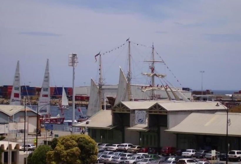 Fremantle Harbourside Luxury Apartments