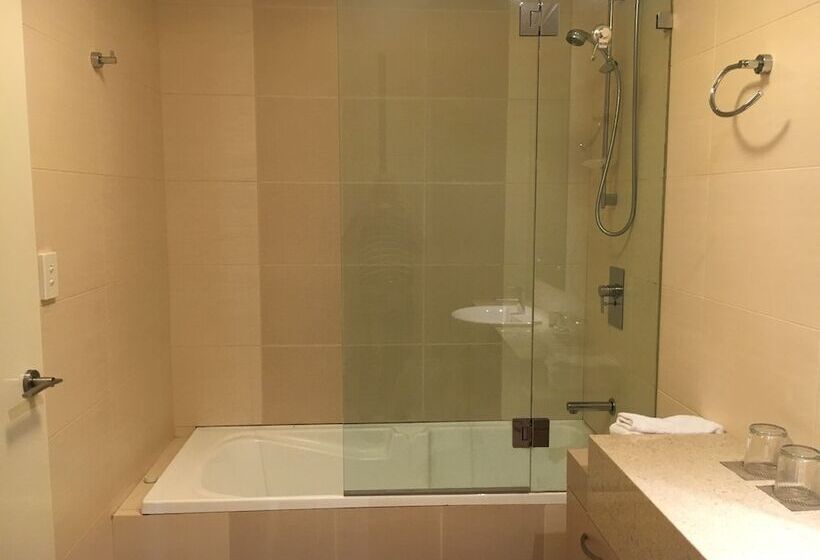 Fremantle Harbourside Luxury Apartments