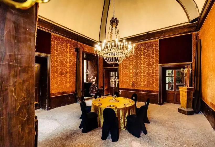 Hotelli Castello Brancaccio