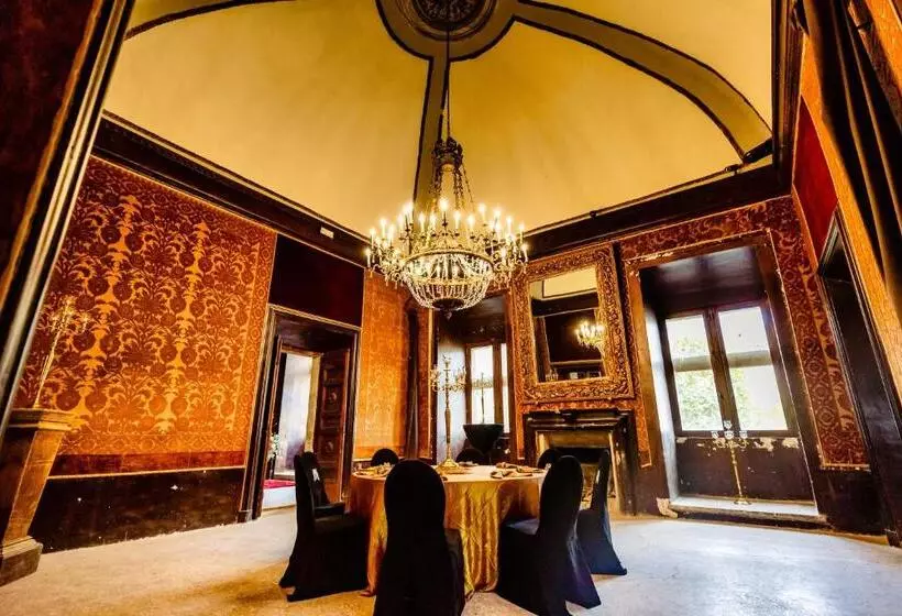 Hotelli Castello Brancaccio