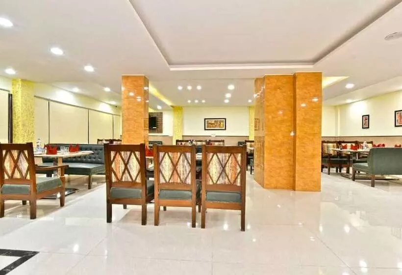 Hotelli Comfort Court