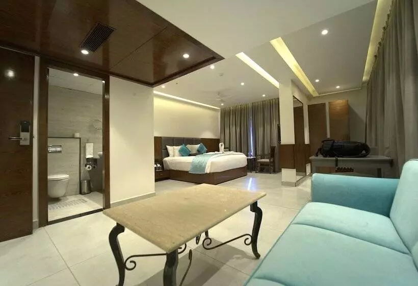 ホテル Kyriad Vajram Guntur