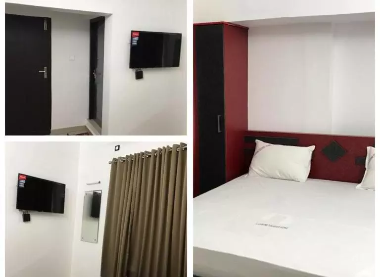 Hotelli Lakshmi Tourist Home