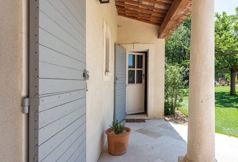 فندق Mas De Lure