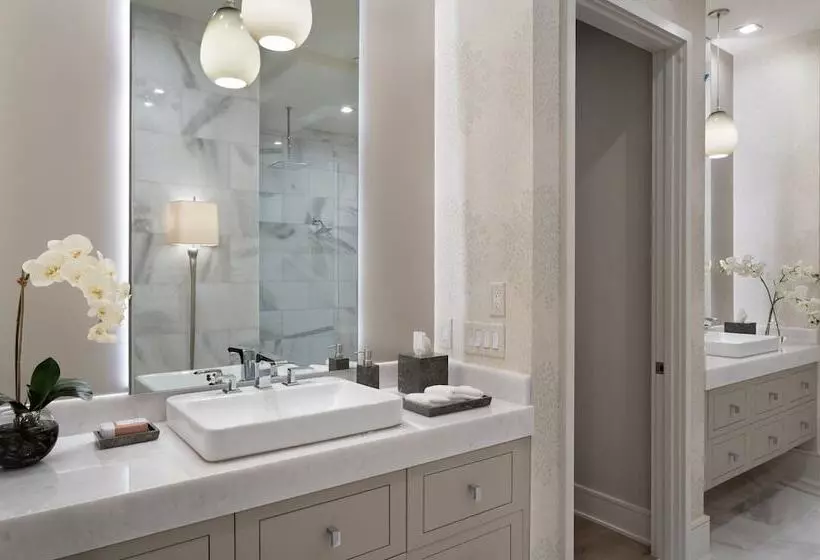 The Ritz Carlton Residences Orlando, Grande Lakes