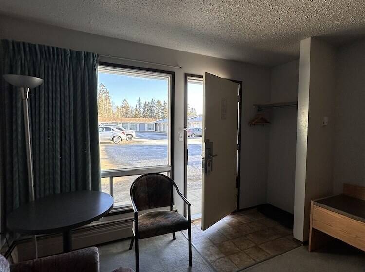 Motelli Howard Johnson By Wyndham Edson