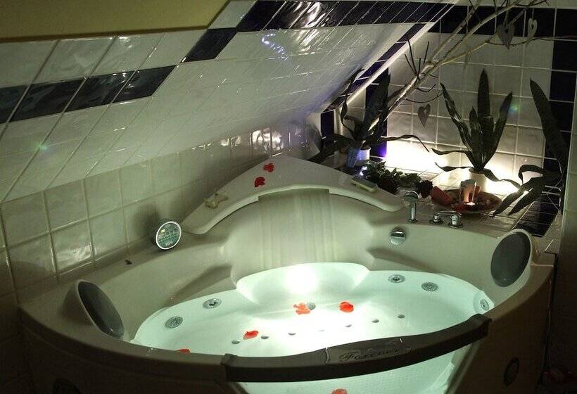 膳宿费 Kőszeghegyalja Vendégház