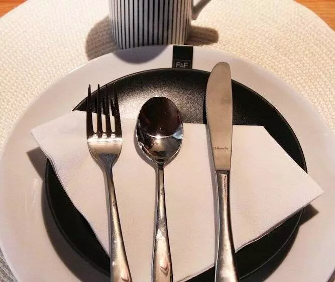 ペンション Kőszeghegyalja Vendégház