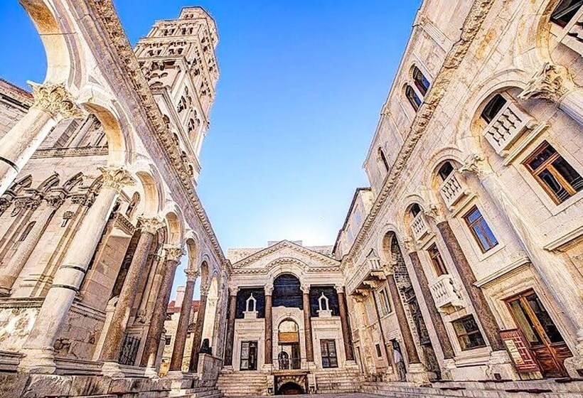 Pensjonat Sirius Luxury Rooms