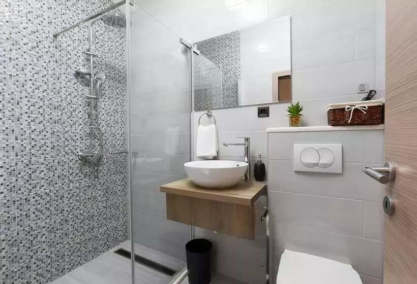 پانسیون Sirius Luxury Rooms