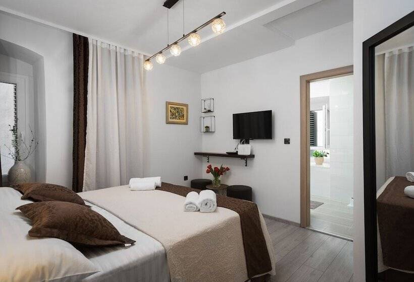 Pensjonat Sirius Luxury Rooms