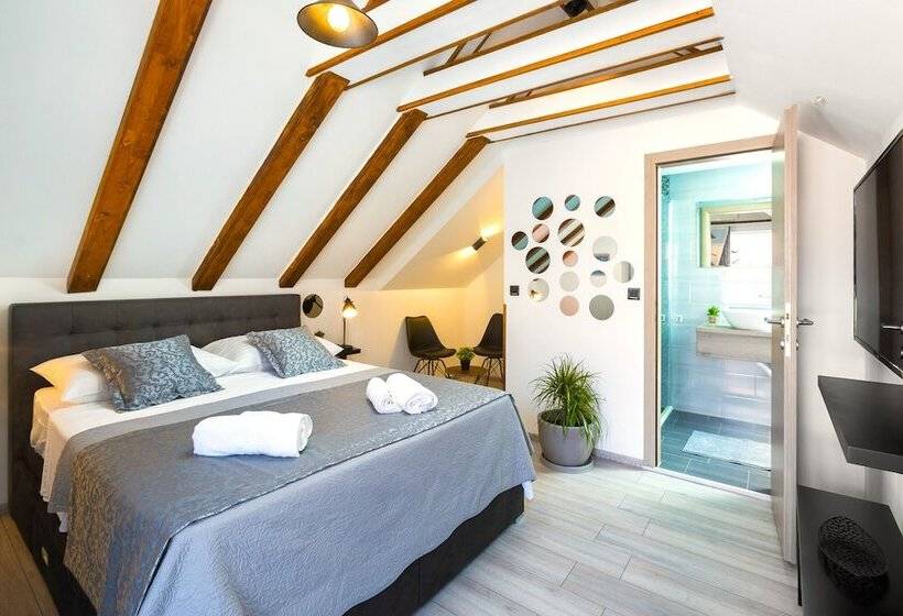 Pensjonat Sirius Luxury Rooms