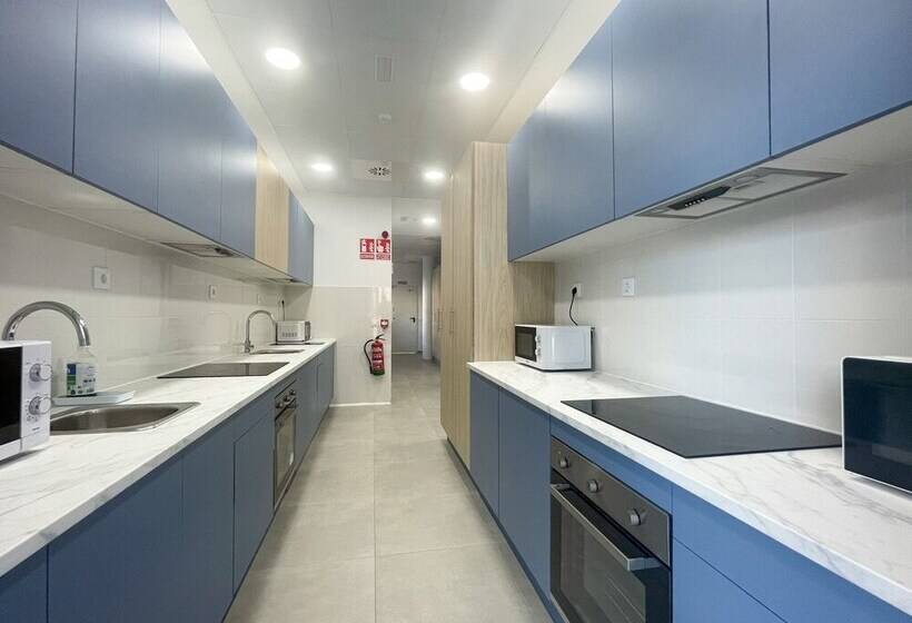 إقامة Amazinn Places