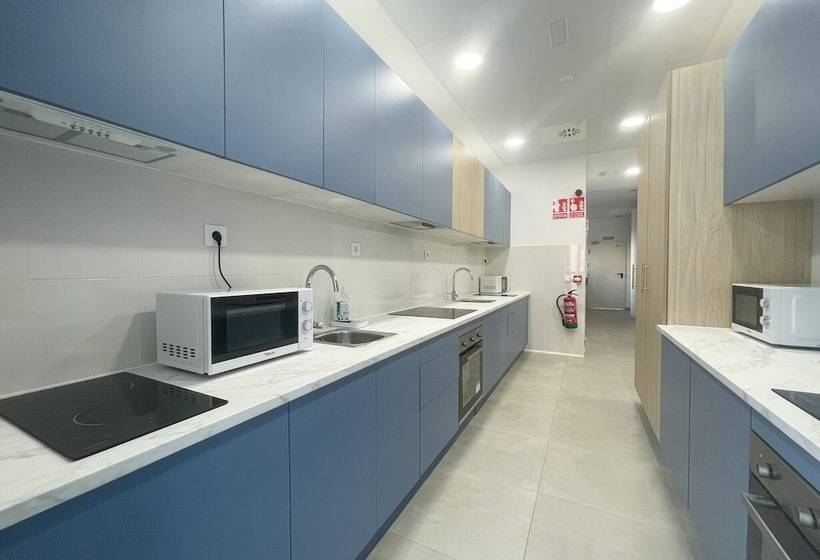 إقامة Amazinn Places