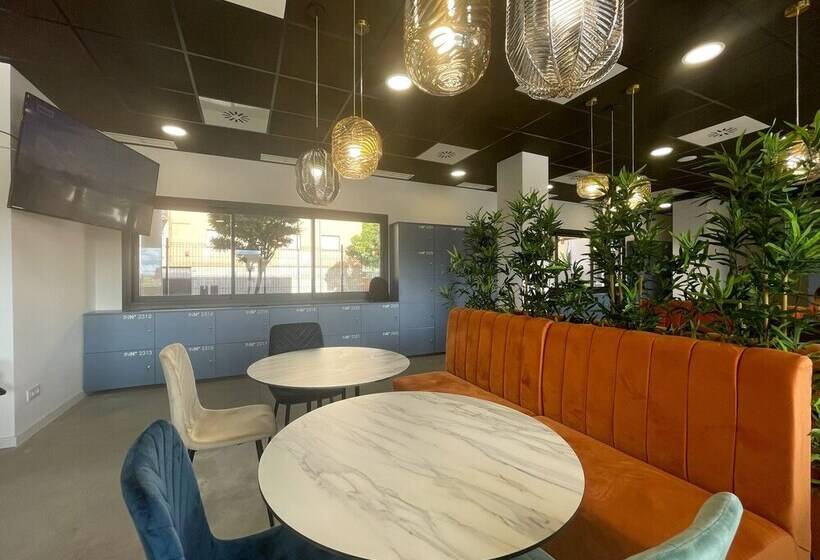 إقامة Amazinn Places