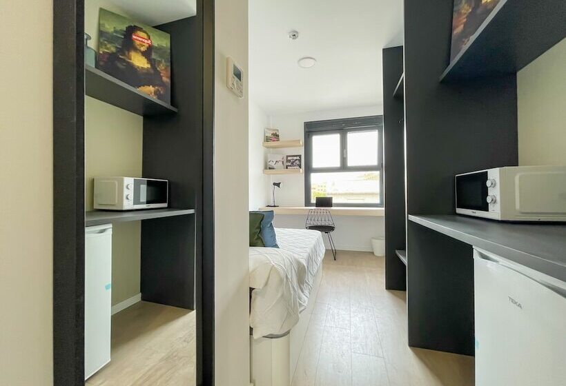 إقامة Amazinn Places