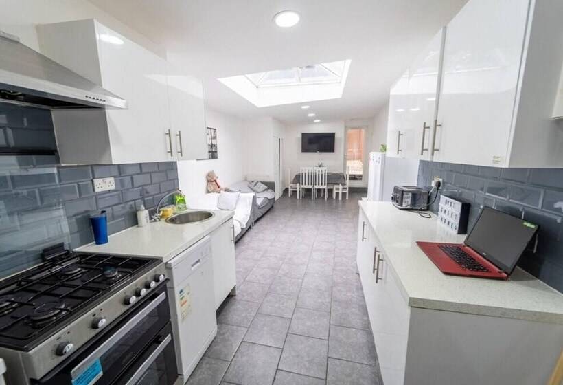 Резиденция Cosy Studio Close To The University