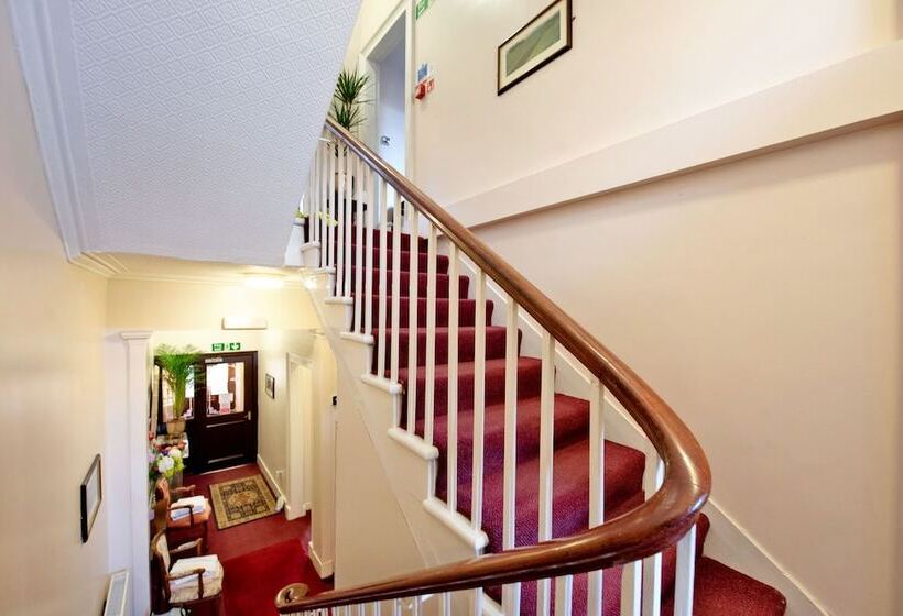 דירת נופש Grandmansion 9br Sleeps17 Parking Corporategroups