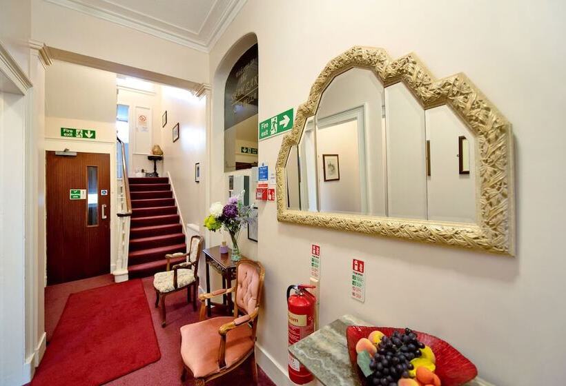 דירת נופש Grandmansion 9br Sleeps17 Parking Corporategroups