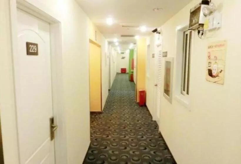 هتل 7 Days Inn Tianjin West Station Commercial Unversity