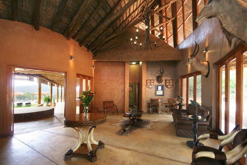 فندق Lodge Olievenfontein Private Game Reserve