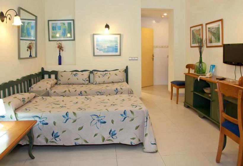 Apartamentos Carabela Ii