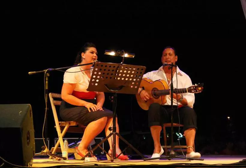 تختخواب و صبحانه Bed&Breakfast Casa Africano