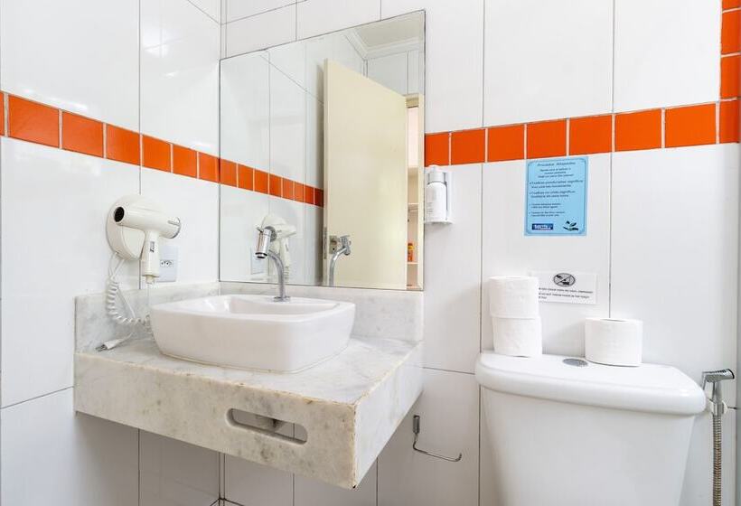 مسافرخانه Imperatriz Paraty