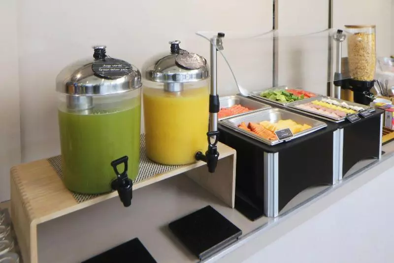 ホテル City Express Suites By Marriott Tijuana Rio