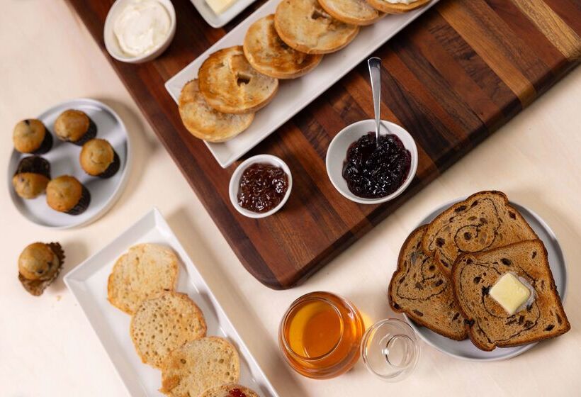 فندق Drury Inn & Suites Overland Park