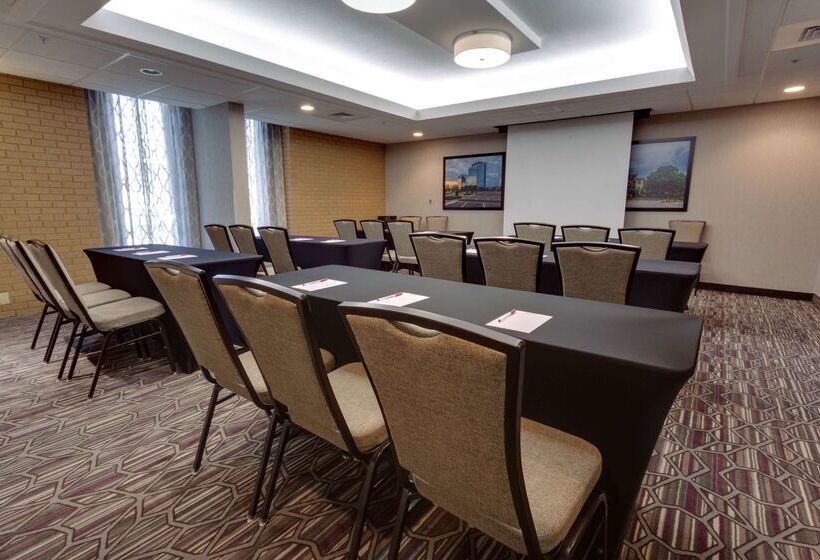 فندق Drury Inn & Suites Overland Park