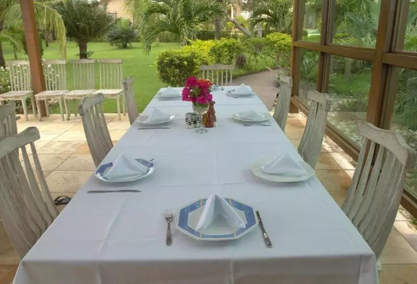 ホテル Eco Resort Vento Leste