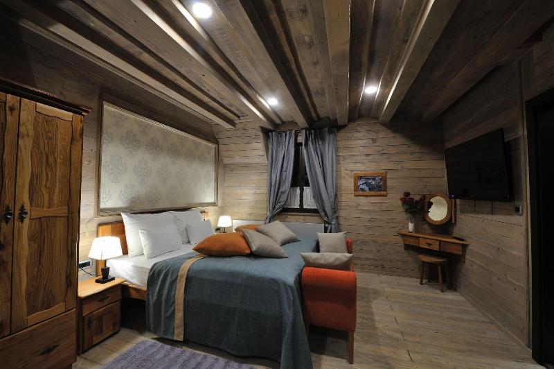 فندق Ethno Houses Plitvice Lakes