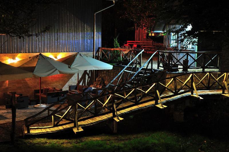 فندق Ethno Houses Plitvice Lakes