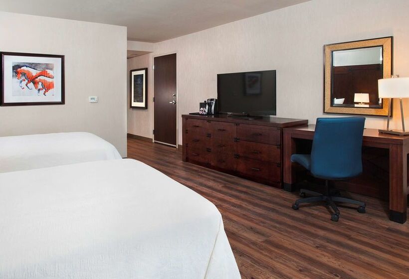 בית מלון כפרי Hilton Garden Inn Burbank Los Angeles