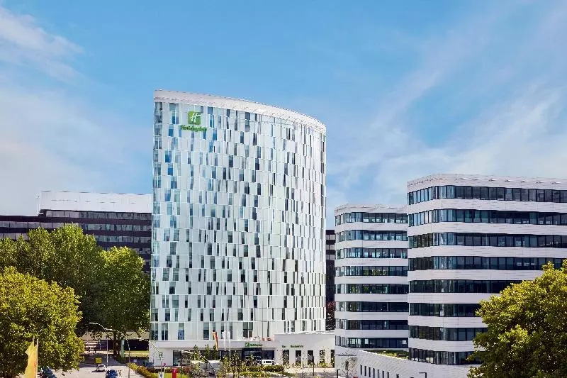 Hotelli Holiday Inn Hamburg City Nord, An Ihg