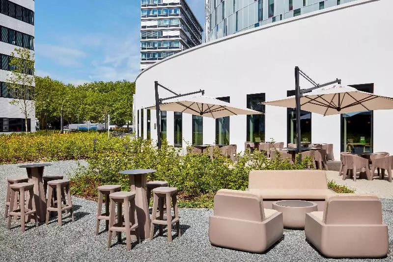 Hotelli Holiday Inn Hamburg City Nord, An Ihg