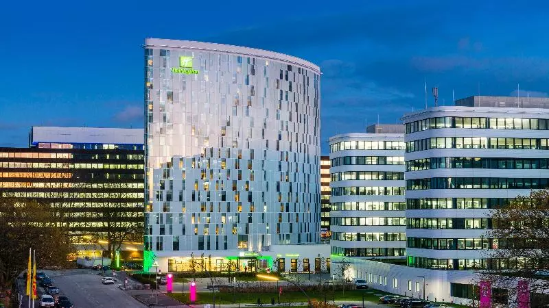 Hotelli Holiday Inn Hamburg City Nord, An Ihg