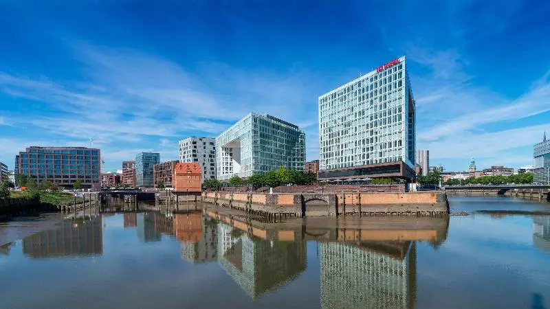 Hotelli Holiday Inn Hamburg City Nord, An Ihg
